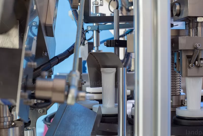 aluminium tube filling machine
