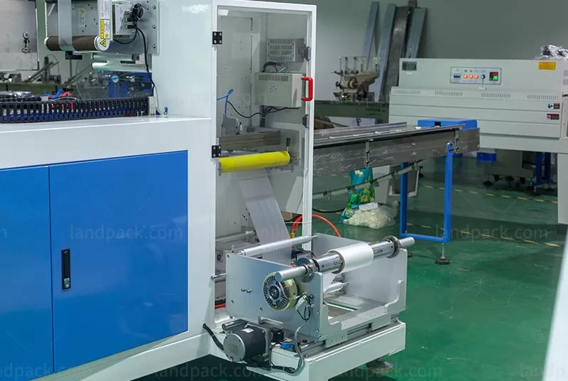 four side sealing machine