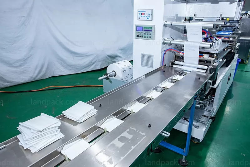 four side sealing machine