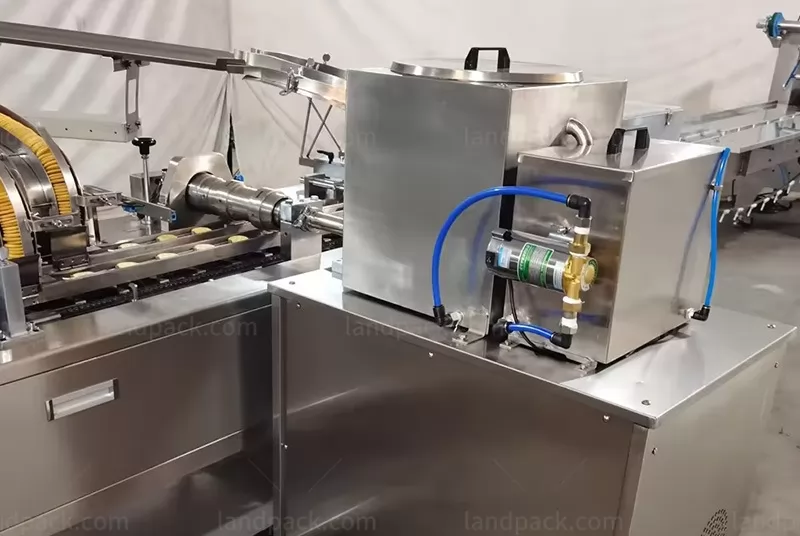 biscuit packaging machine