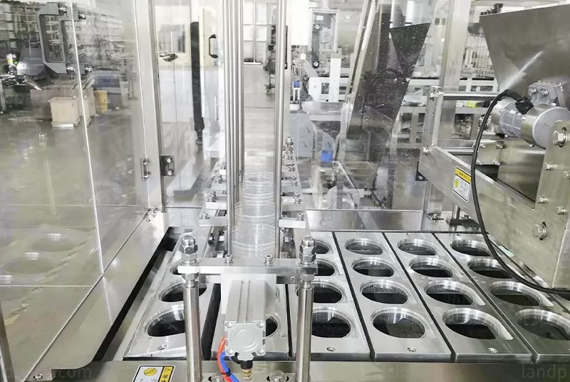 ice packaging machine