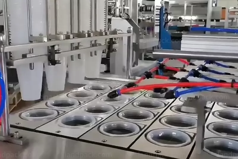 ice packaging machine