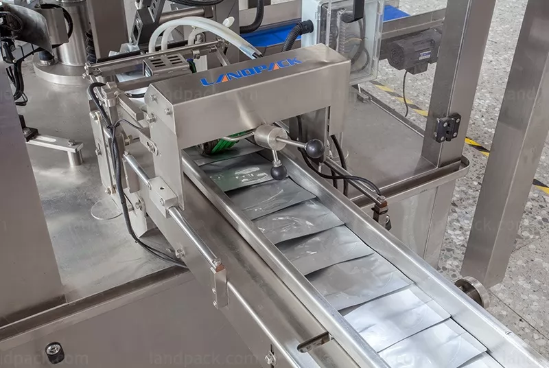 rotary pouch filling machine