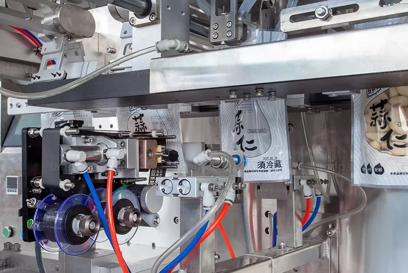 achar packing machine