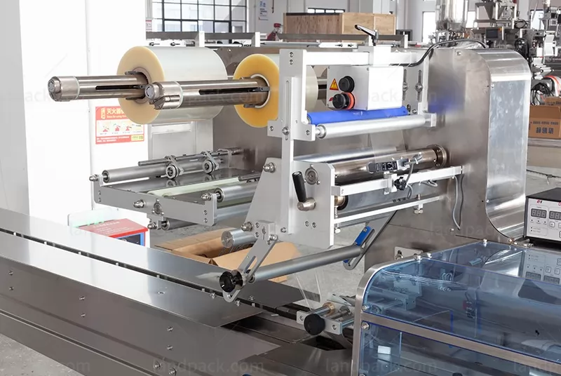 bakery packaging machine