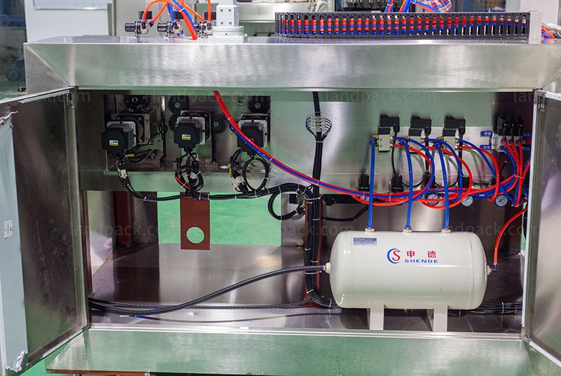 Four-Side Sealing Packing Machine | Face Mask Medicine Patch Flow Packing Machine