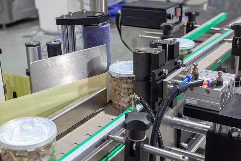 Automatic Round Bottle Labeling Machine