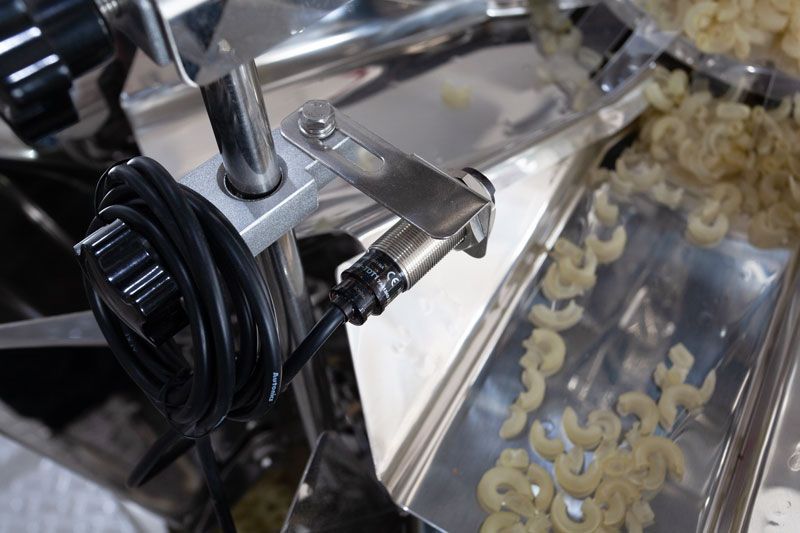 Fully Automatic M Shape Pouch Packing Machine For Granule