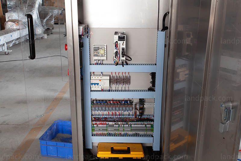 Detergent Powder Packing Machine | Automatic Veritcal Packing Machine