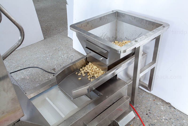 Pickles Achar Packing Machine | Automatic Premade Zipper Pouch Packaging Machine