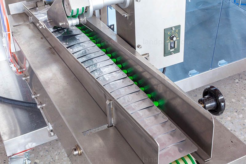 Spout Pouch Filling Machine | Automatic Premade Pouch Filling Sealing Machine