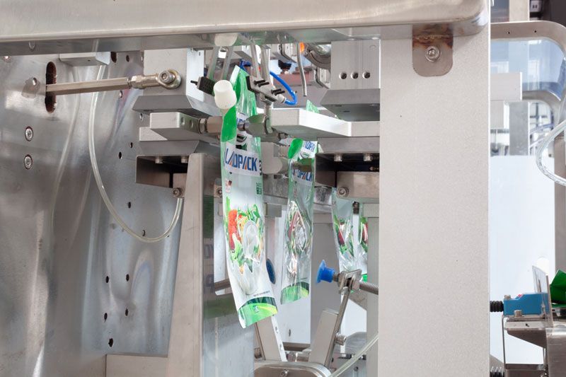 Automatic Spout Pouch Filling